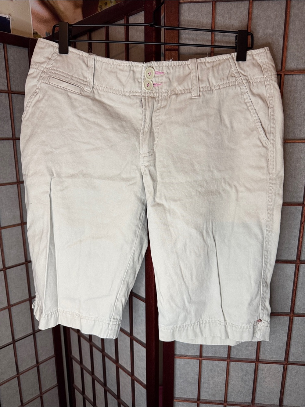 Vintage Y2K Women's Cream Cotton Blend Shorts